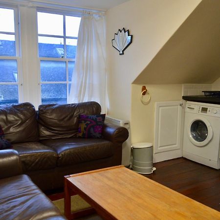 Central 1 Bedroom Apartment Sleeps 2 Edimburgo Esterno foto