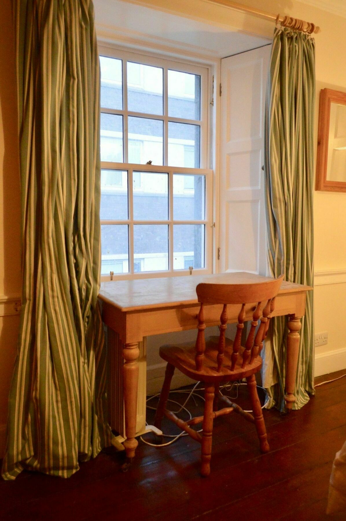 Central 1 Bedroom Apartment Sleeps 2 Edimburgo Esterno foto